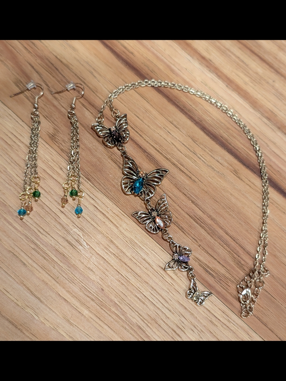 Pretty Goldtone Butterfly Y Drop Necklace With Colored Crystals And Earrings